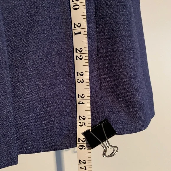 LARRY LEVINE PETITE BLUE TEXTURED SUIT - Picture 8 of 16